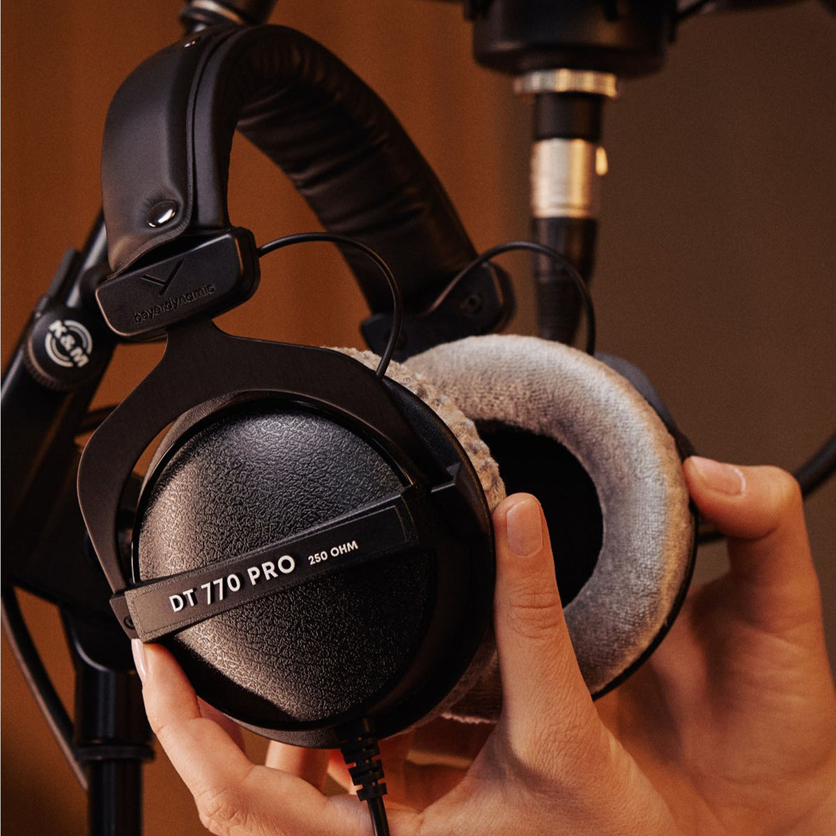 DT 770 PRO 絲絨耳墊細節